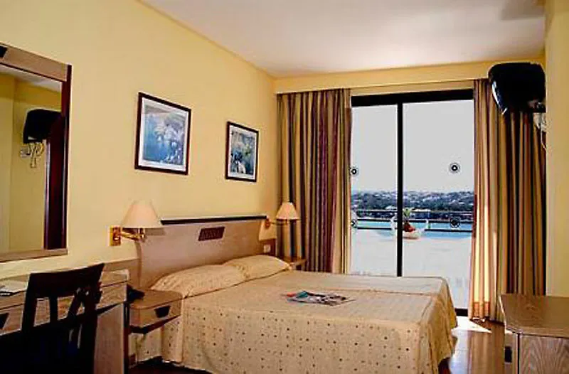 Fergus Style Cala Blanca Suites Santa Ponsa Hotel